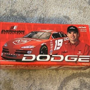 #19 Dodge Show Car 2000 Intrepid